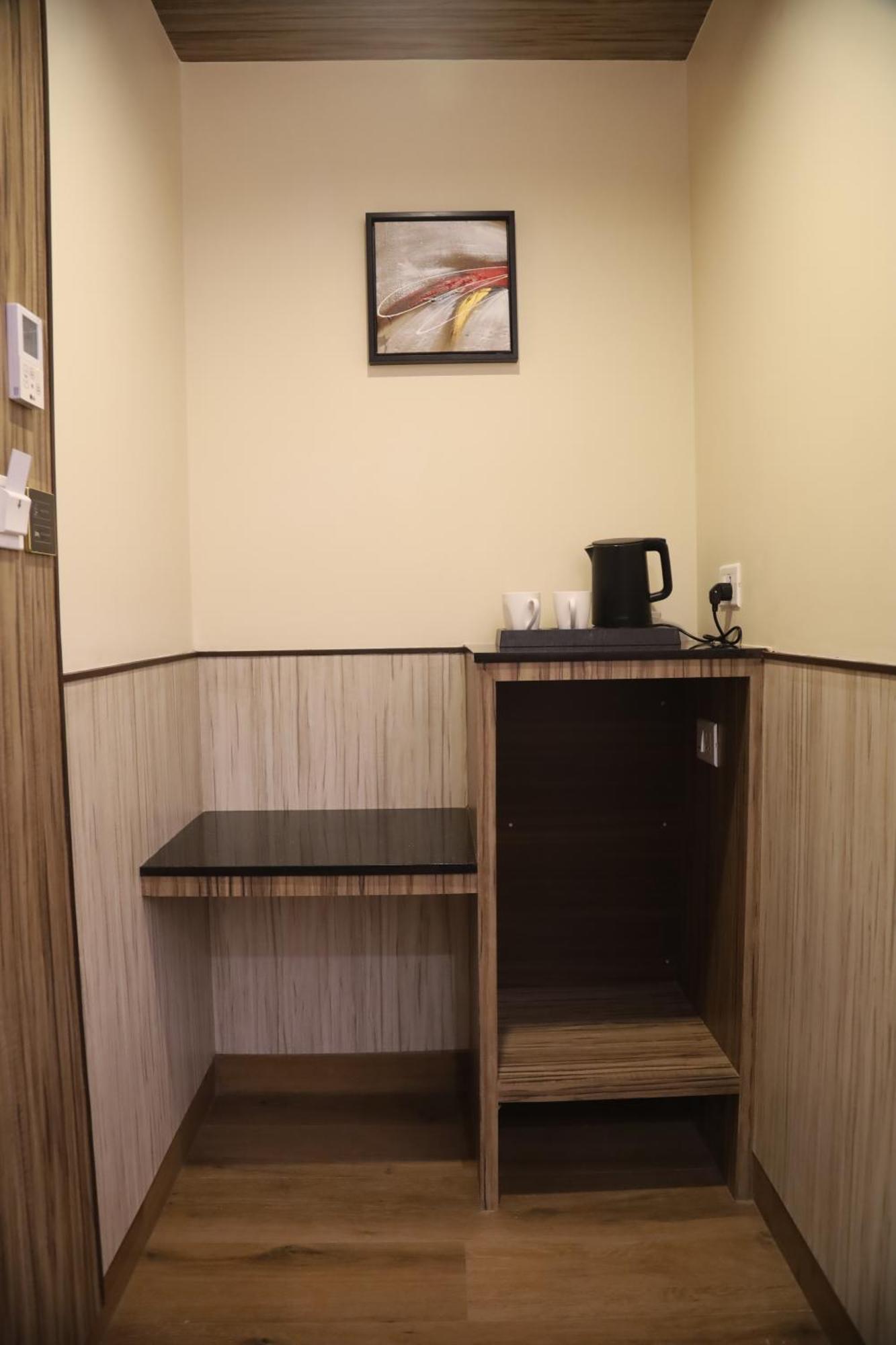 Kings Bury Inn 쿰바코남 외부 사진