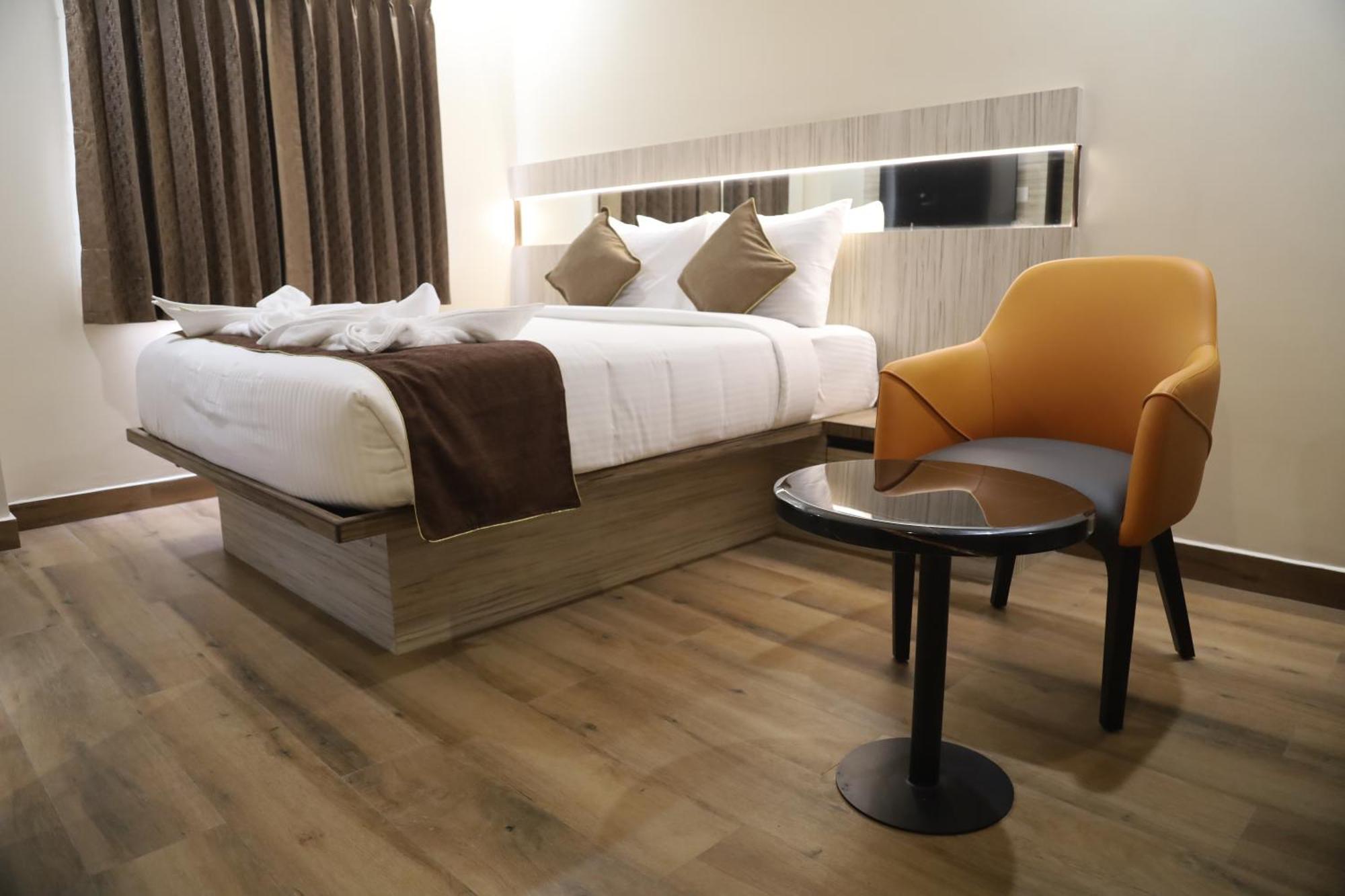 Kings Bury Inn 쿰바코남 외부 사진
