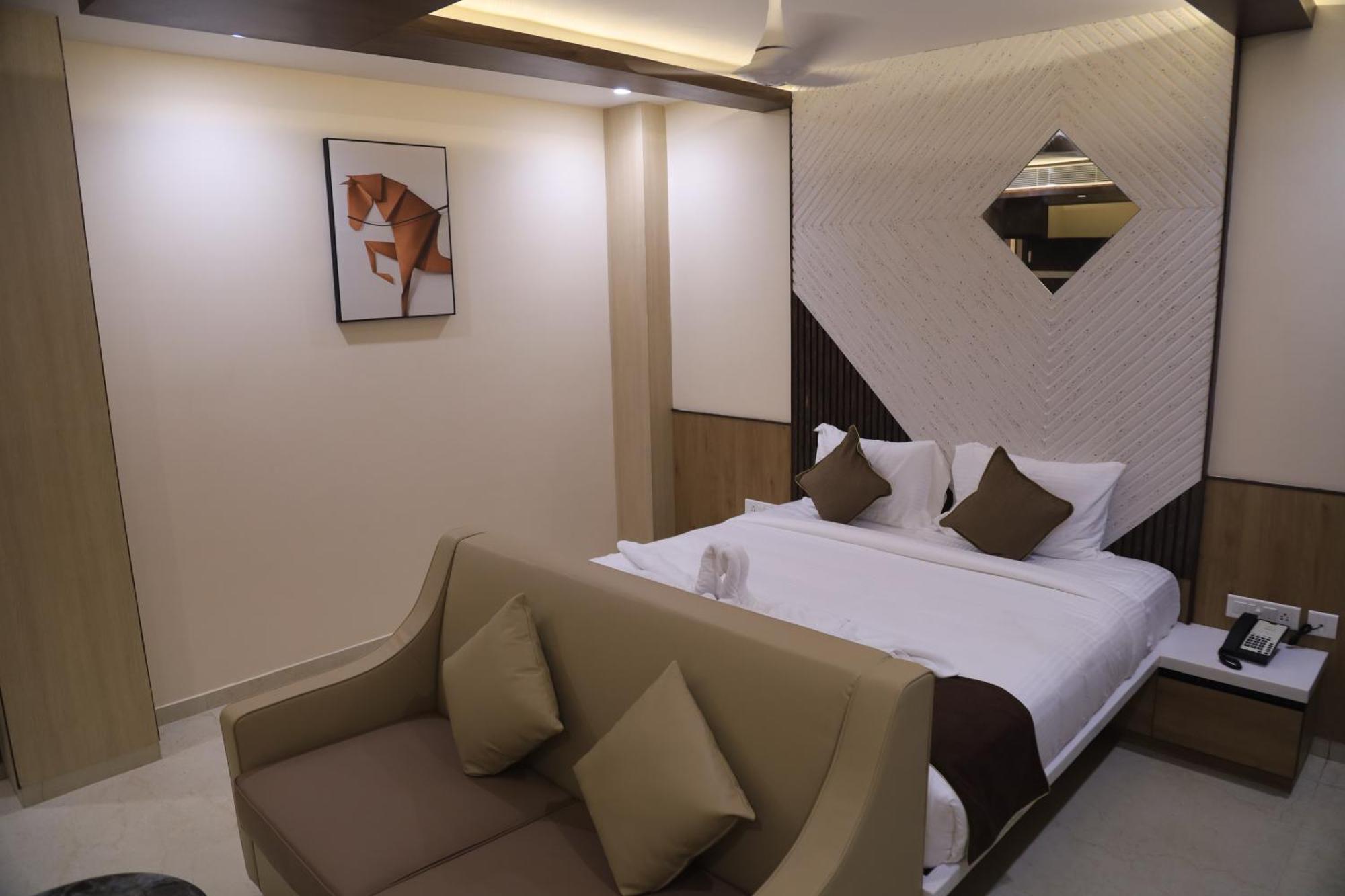Kings Bury Inn 쿰바코남 외부 사진